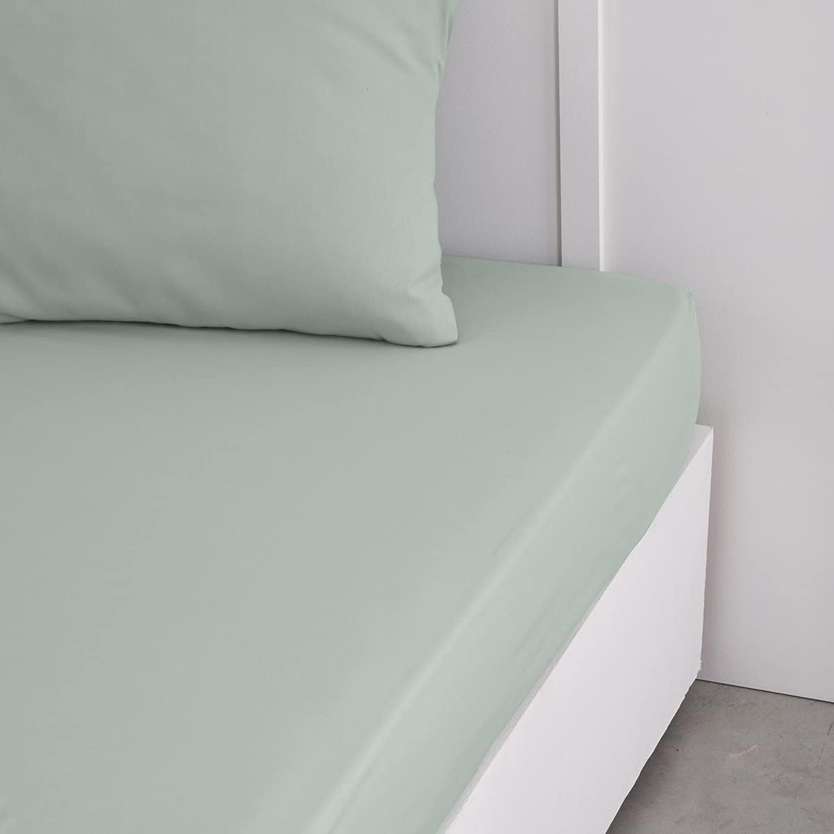TODAY Essential - Drap Housse 160X200 cm 2 personnes 100% Coton Uni, Celadon