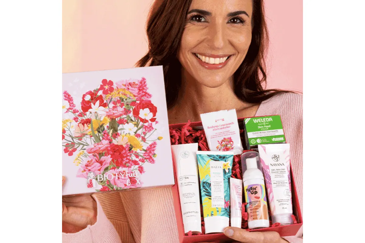 Exemple de Biotyfull Box avec produits bio et naturels