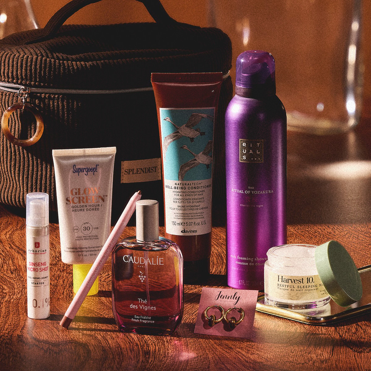 Blissim Splendist Édition Automne 2026 avec vanity en velours, Caudalie, Rituals, Tarte, Erborian, Davines, Supergoop, Harvest 10 et créoles Jennly