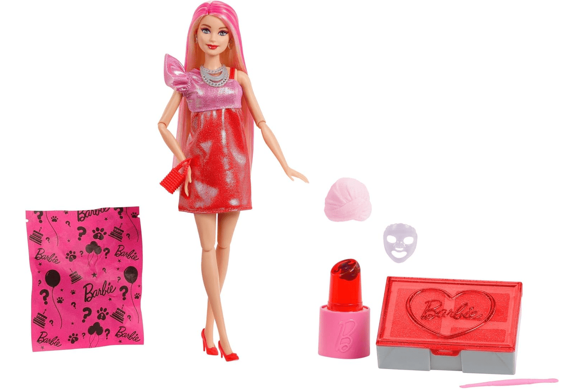 Barbie poupée tenue multicolore à 14,00 € sur Amazon