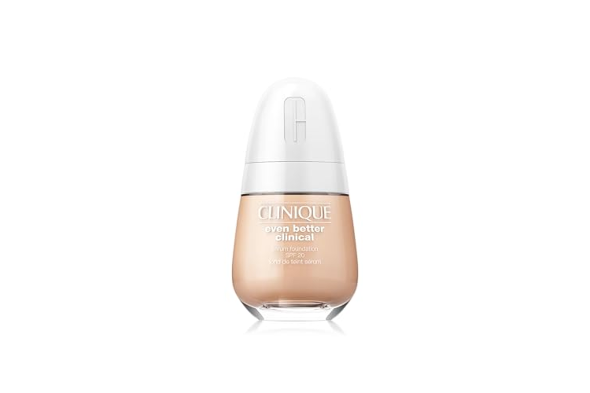 Clinique Even Better Clinical Fond de Teint Sérum SPF 20, Couvrance Totale, Fini Mat Satiné avec Technologie 3 Sérums, 30 ml bon plan Amazon