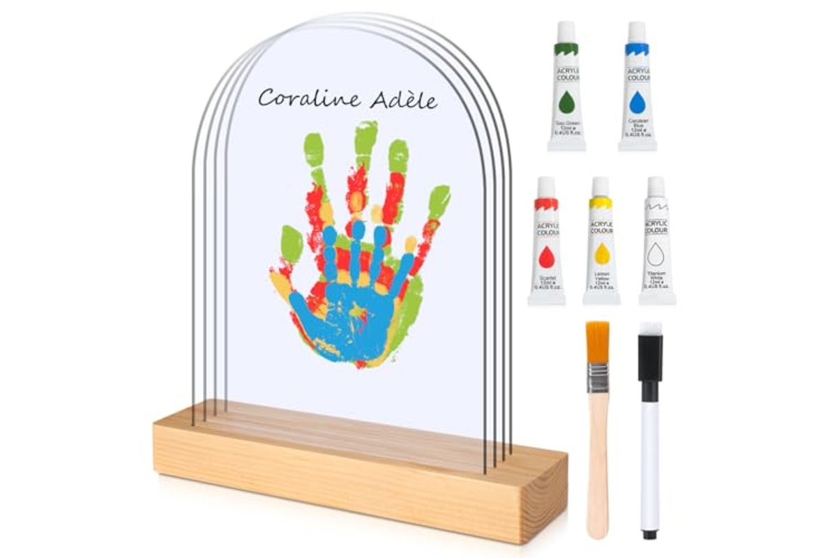 Bon plan Amazon TOGOU2S empreinte main famille 4 plaques plexiglas 5 couleurs pigments cadeau mai 2026