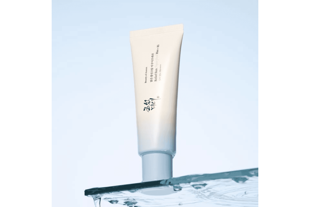 Crème solaire hydratante Beauty of Joseon Relief Sun Aqua-Fresh SPF50+ en promo -49 % à 9,01 € sur YesStyle flacon jaune eau de riz K-beauty coréenne