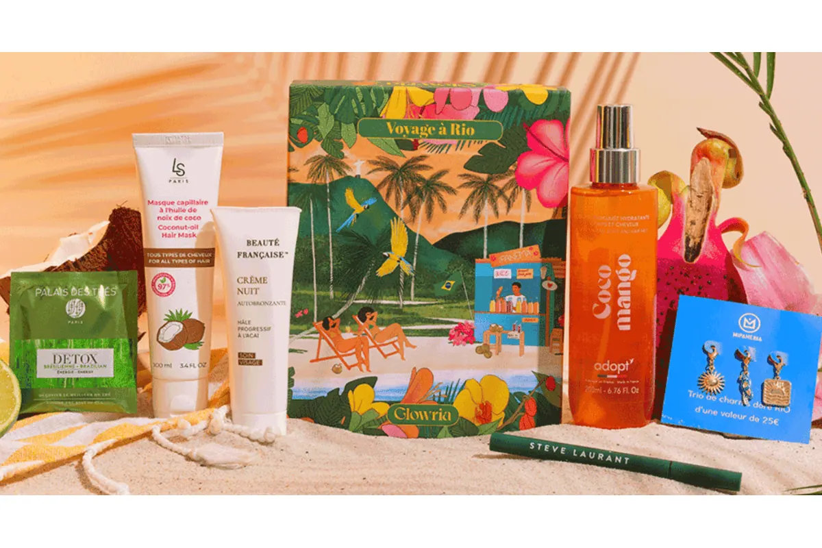 Box Glowria Voyage à Rio contenu Palais des Thés thé détox Laura Sim's masque coco Beauté Française crème nuit auto-bronzante açaï Adopt brume Coco Mango Steve Laurant eyeliner Hipanema charms