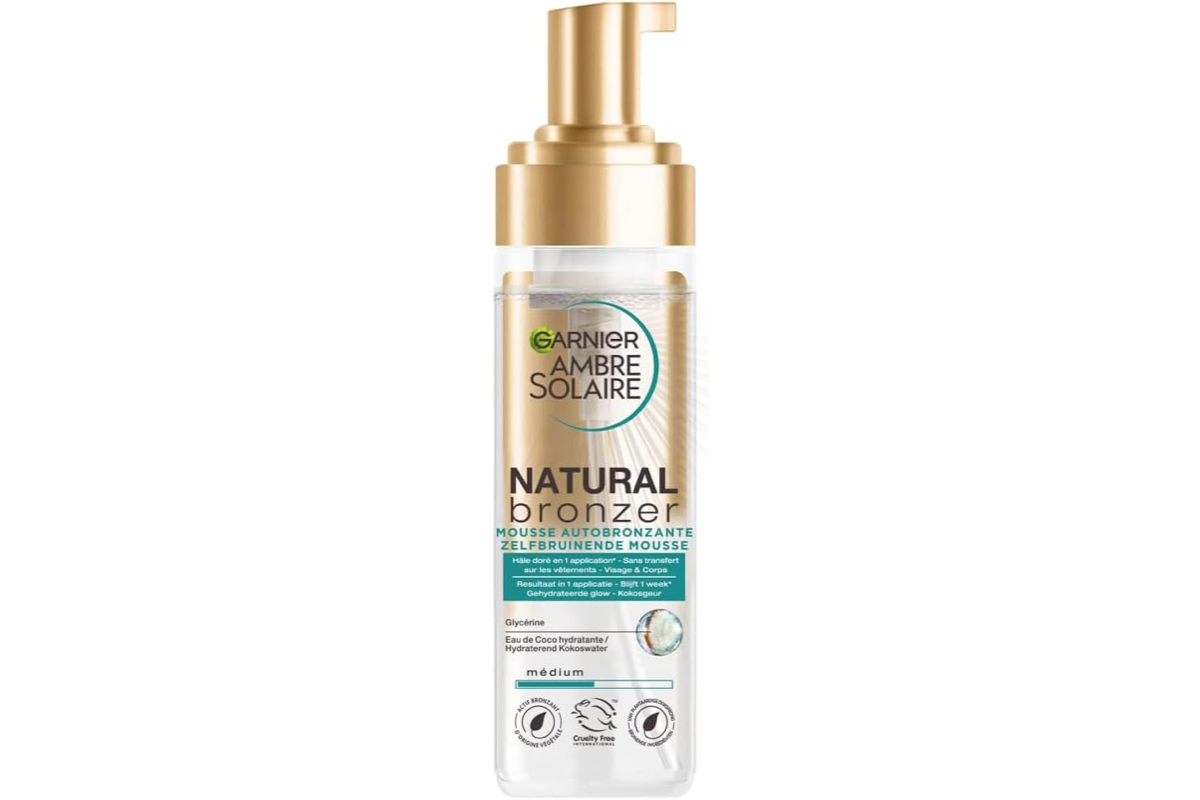 Garnier Ambre Solaire Natural Bronzer Mousse Autobronzante 200 ml hydratante eau de coco glycérine vegan visage corps