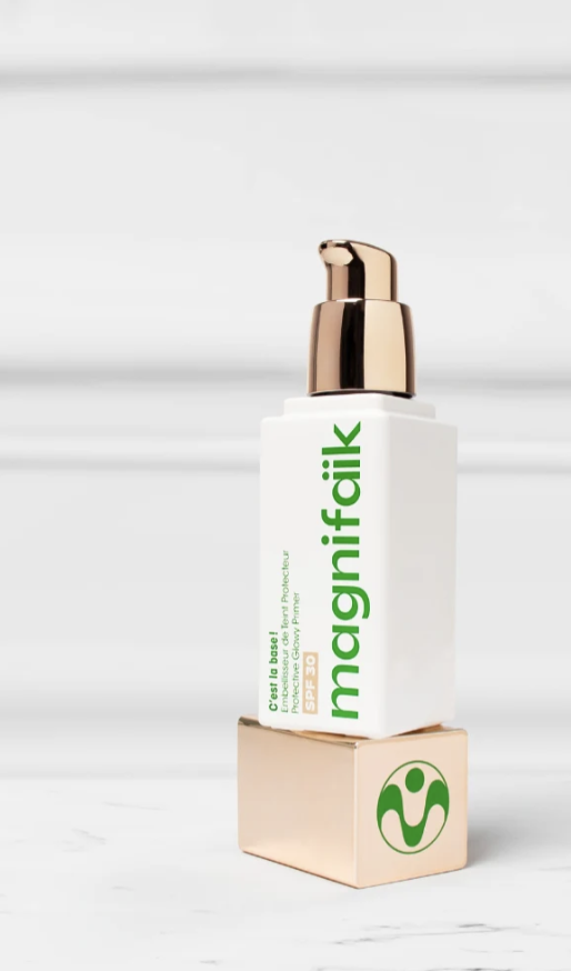 Magnifaïk C'est la base SPF 30 embellisseur de teint protecteur glowy primer UVA UVB