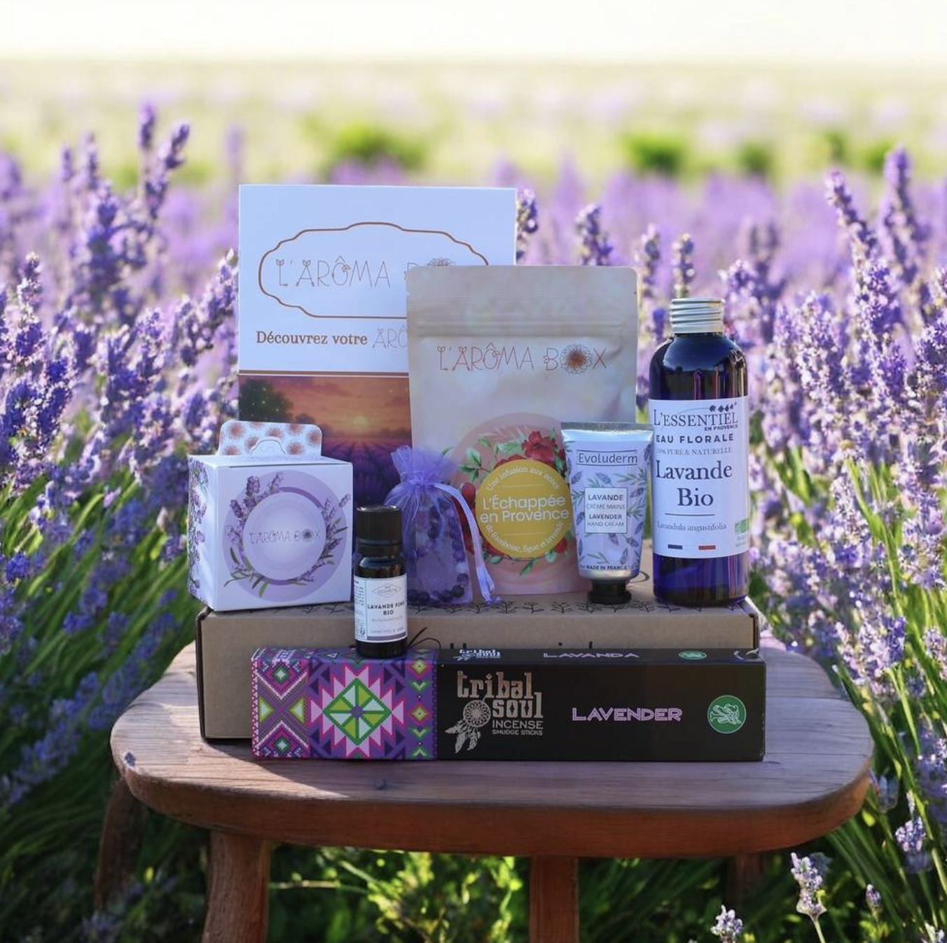 L'Arôma Box Échappée en Provence lavande bio huiles essentielles hydrolat encens Tribal Soul