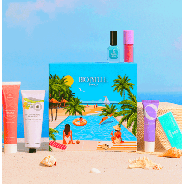 Biotyfull Box Été au Bord de l'Eau routine été 6 produits visage cheveux corps ongles palmiers piscine