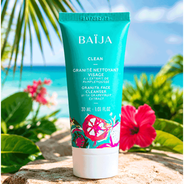 BAÏJA Clean Granité Nettoyant Visage tube turquoise fleurs hibiscus pétales tropical