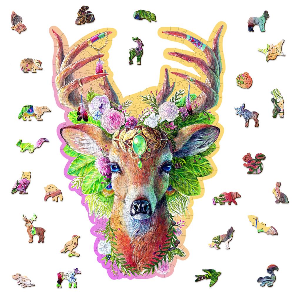 Puzzle en bois multicolore Cerf fleuri, entouré de petites pièces en forme d’animaux
