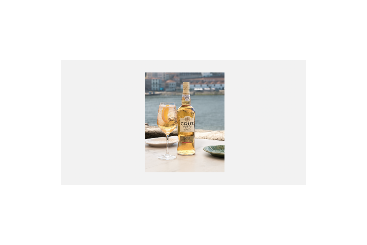 Test gratuit Porto CRUZ Blanc bouteille cocktail Porto Tonic verre Sampleo 350 ambassadeurs mai 2026