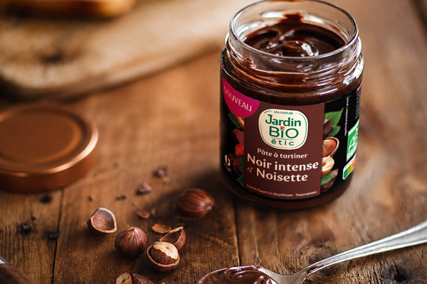 Pâte à tartiner Noir intense et Noisette Jardin BiO proposée à 20 testeurs Léa Nature