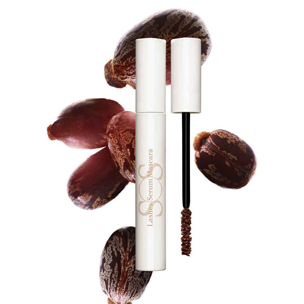 Tube blanc du sérum mascara pour cils SOS Lashes de Clarins